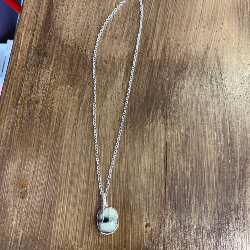 Chain necklace